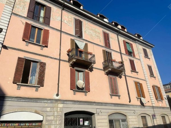 appartamento in vendita a Milano in zona Affori
