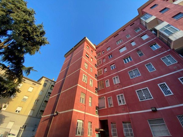 appartamento in vendita a Milano in zona Rottole
