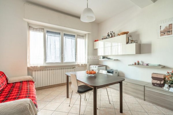 appartamento in vendita a Milano in zona Moncucco