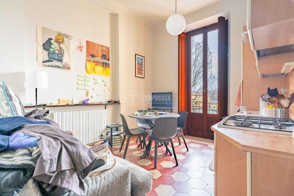 appartamento in vendita a Milano in zona Morivione