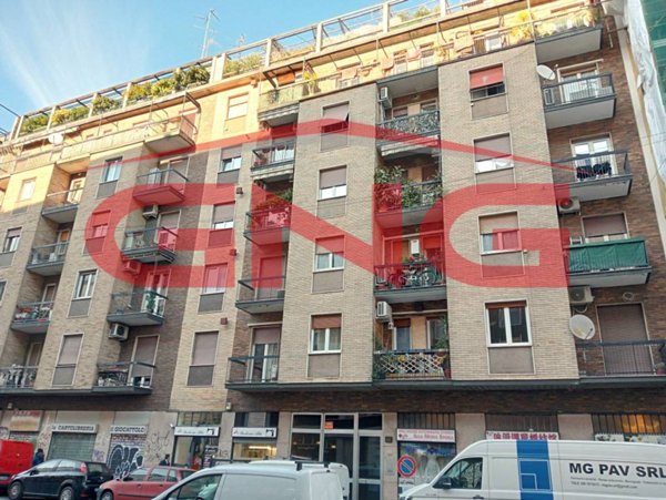 appartamento in vendita a Milano in zona Piazzale Lodi