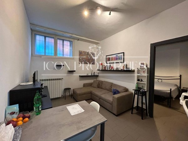 appartamento in vendita a Milano in zona Morivione