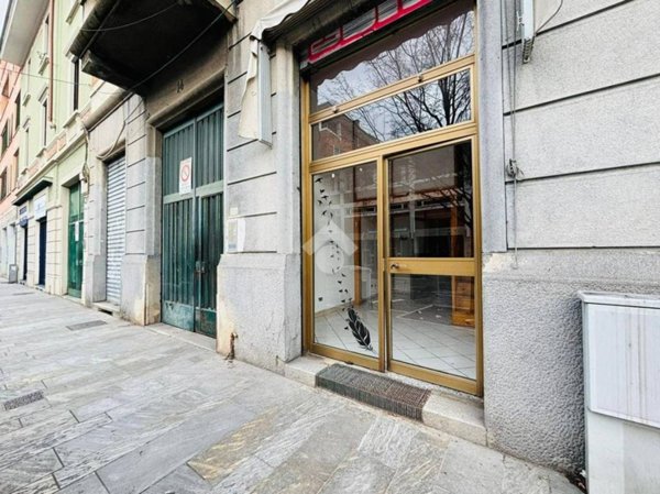 casa indipendente in vendita a Milano in zona Affori