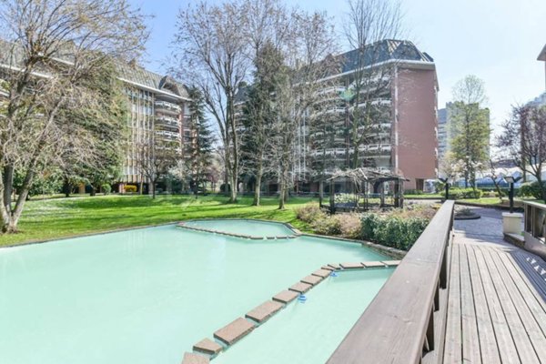 appartamento in vendita a Milano in zona Trenno