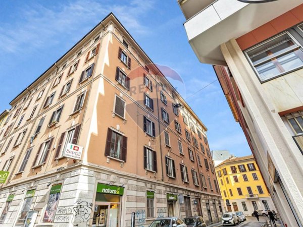 appartamento in vendita a Milano in zona Porta Nuova