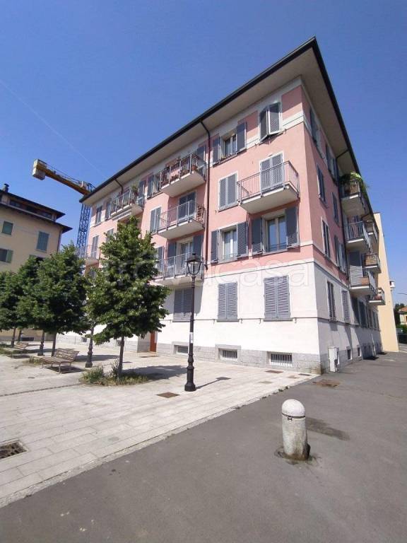 appartamento in vendita a Milano in zona Quintosole
