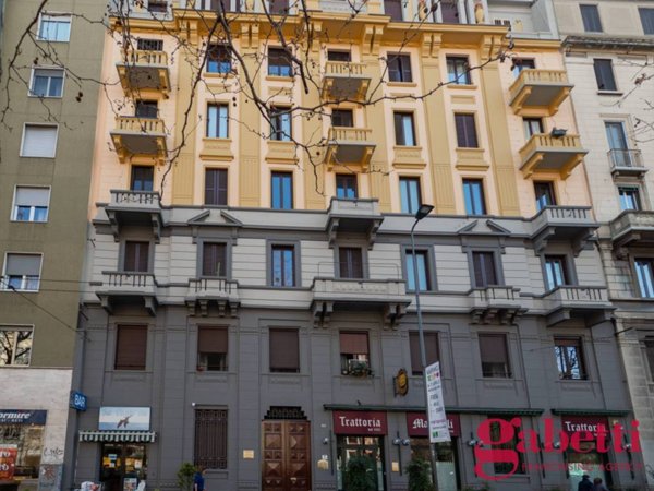 ufficio in vendita a Milano in zona Porta Vittoria