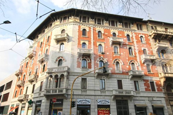 appartamento in vendita a Milano in zona Sempione