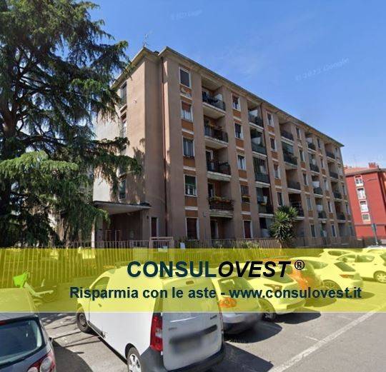 appartamento in vendita a Milano in zona Crescenzago