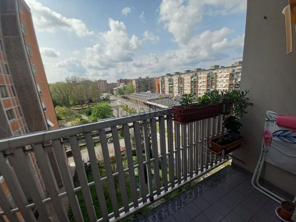 appartamento in vendita a Milano in zona Forze Armate
