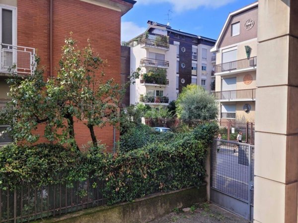 appartamento in vendita a Milano in zona Maggiolina