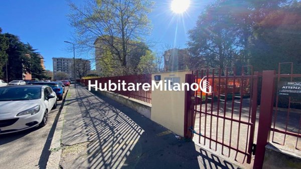 appartamento in vendita a Milano in zona Famagosta