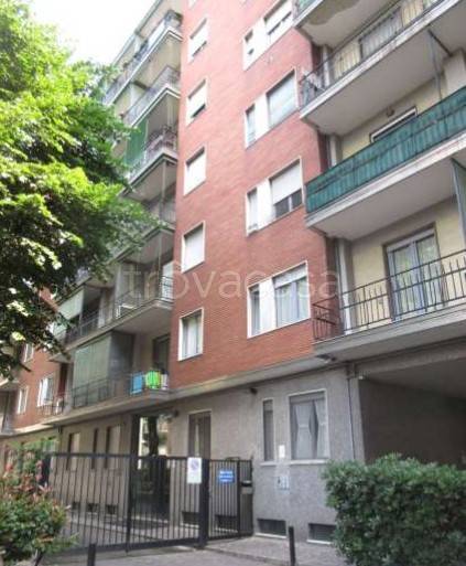 appartamento in vendita a Milano in zona Corvetto