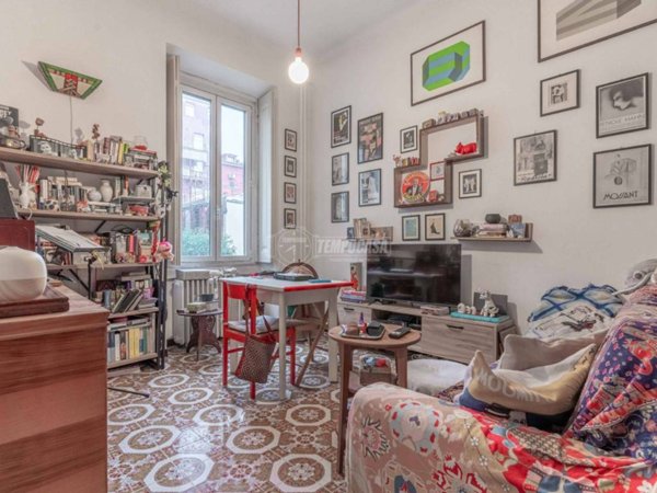 appartamento in vendita a Milano in zona Morivione