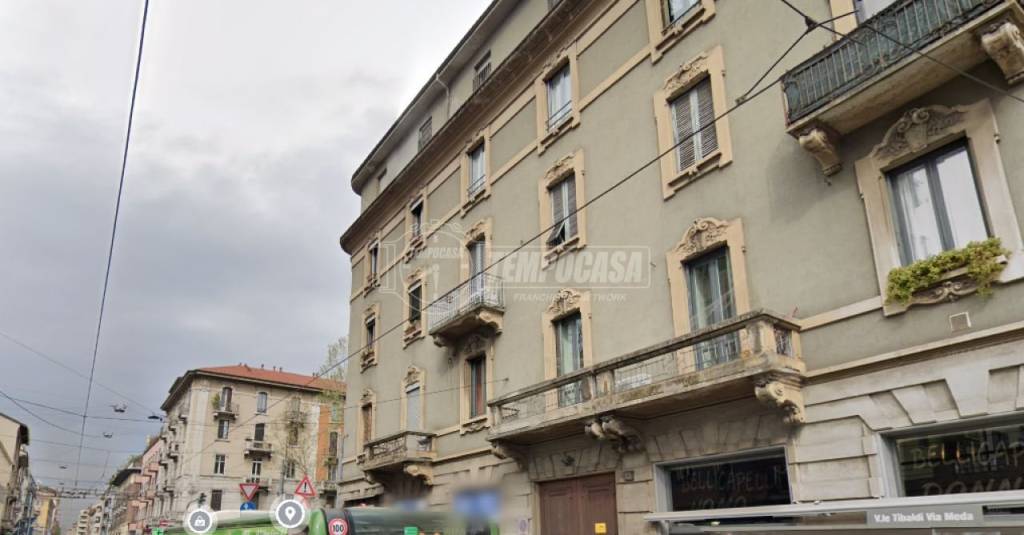 appartamento in vendita a Milano in zona Bocconi