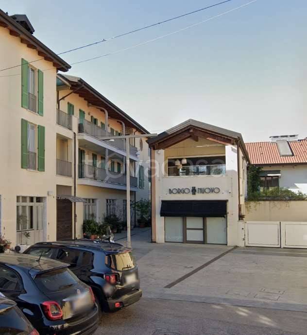 appartamento in vendita a Milano in zona Quintosole