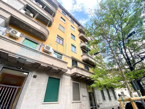 appartamento in vendita a Milano in zona Porta Vittoria