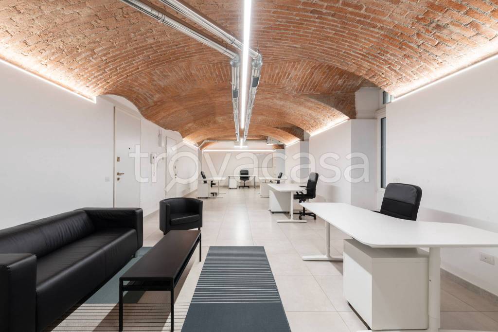 ufficio in vendita a Milano in zona Il Portello