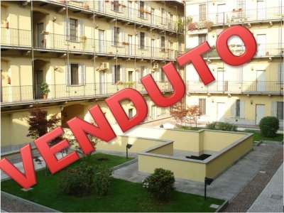 appartamento in vendita a Milano in zona Porta Genova