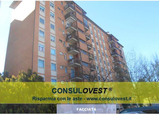 appartamento in vendita a Milano in zona San Cristoforo