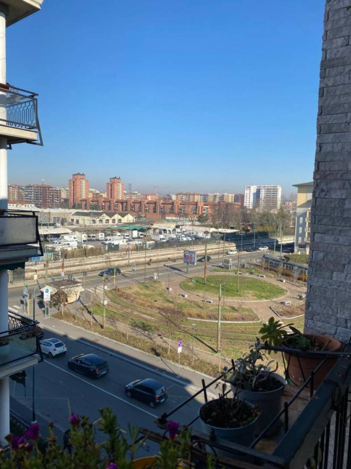 appartamento in vendita a Milano in zona San Cristoforo