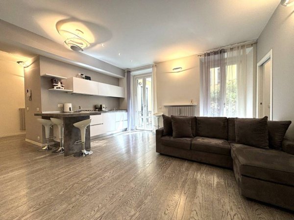 appartamento in vendita a Milano in zona Centro Direzionale