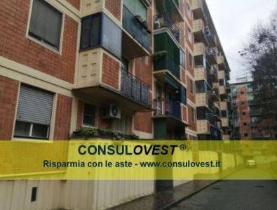 appartamento in vendita a Milano in zona Quartiere degli Olmi