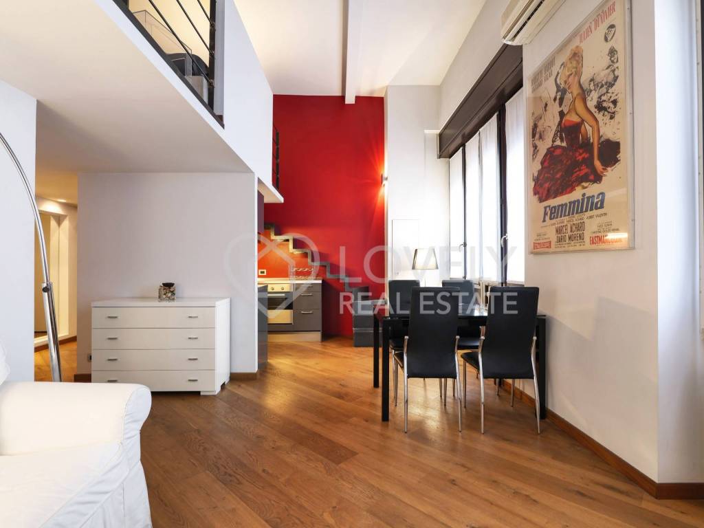 appartamento in vendita a Milano in zona Centro Direzionale