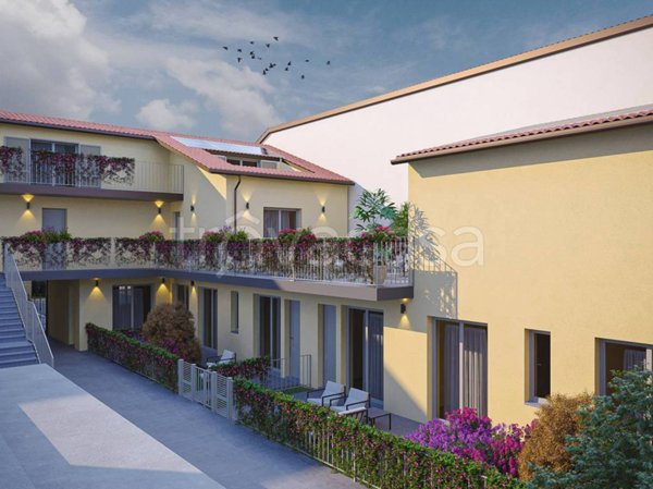 appartamento in vendita a Milano in zona Baggio