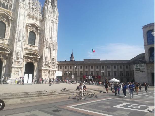 ufficio in vendita a Milano in zona Trenno