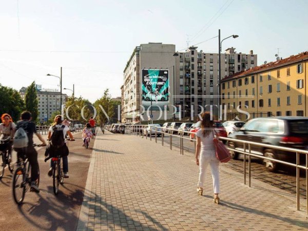 appartamento in vendita a Milano in zona Piazzale Lodi
