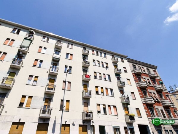 appartamento in vendita a Milano in zona Famagosta