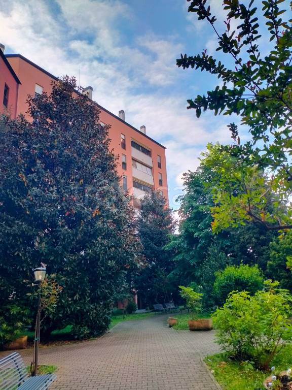 appartamento in vendita a Milano in zona San Cristoforo