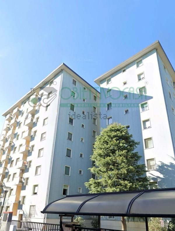 appartamento in vendita a Milano in zona Ronchetto sul Naviglio