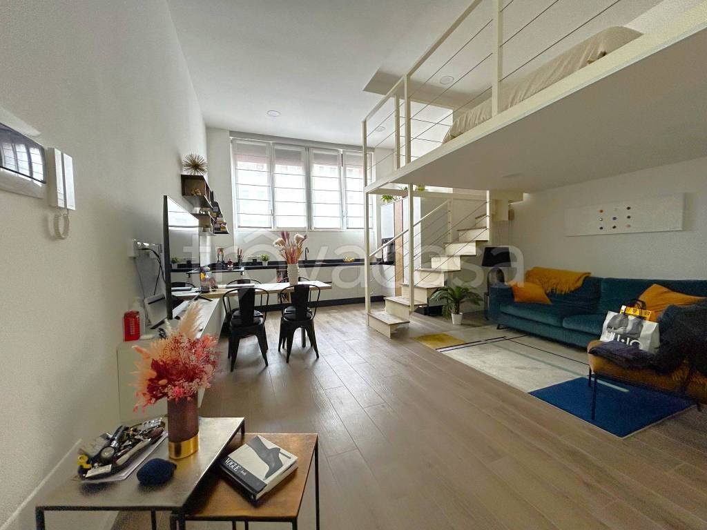 appartamento in vendita a Milano in zona Stadera