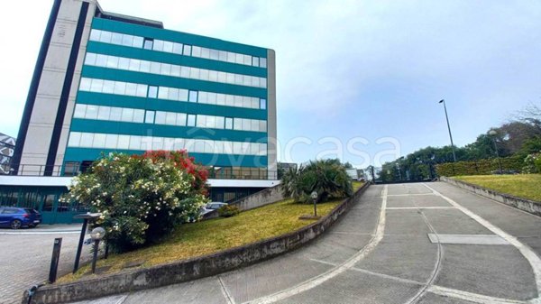 ufficio in vendita a Milano in zona San Siro