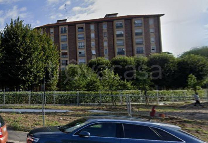 appartamento in vendita a Milano in zona Gallaratese