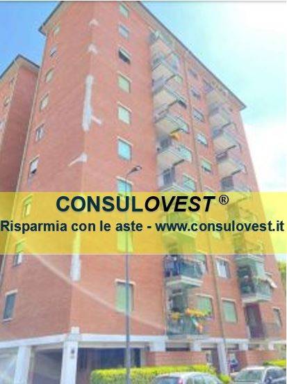 appartamento in vendita a Milano in zona Quarto Oggiaro