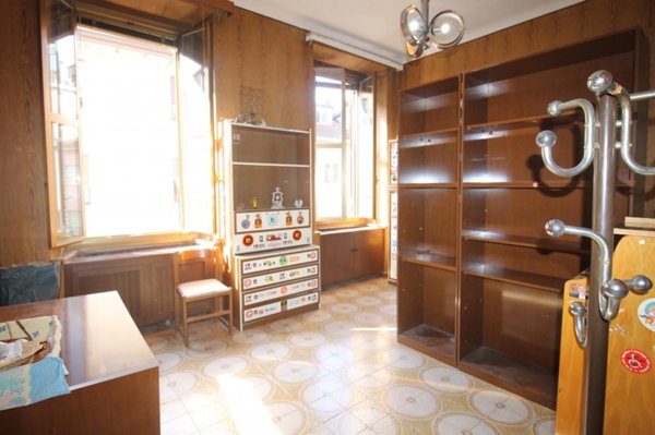appartamento in vendita a Milano in zona Morivione