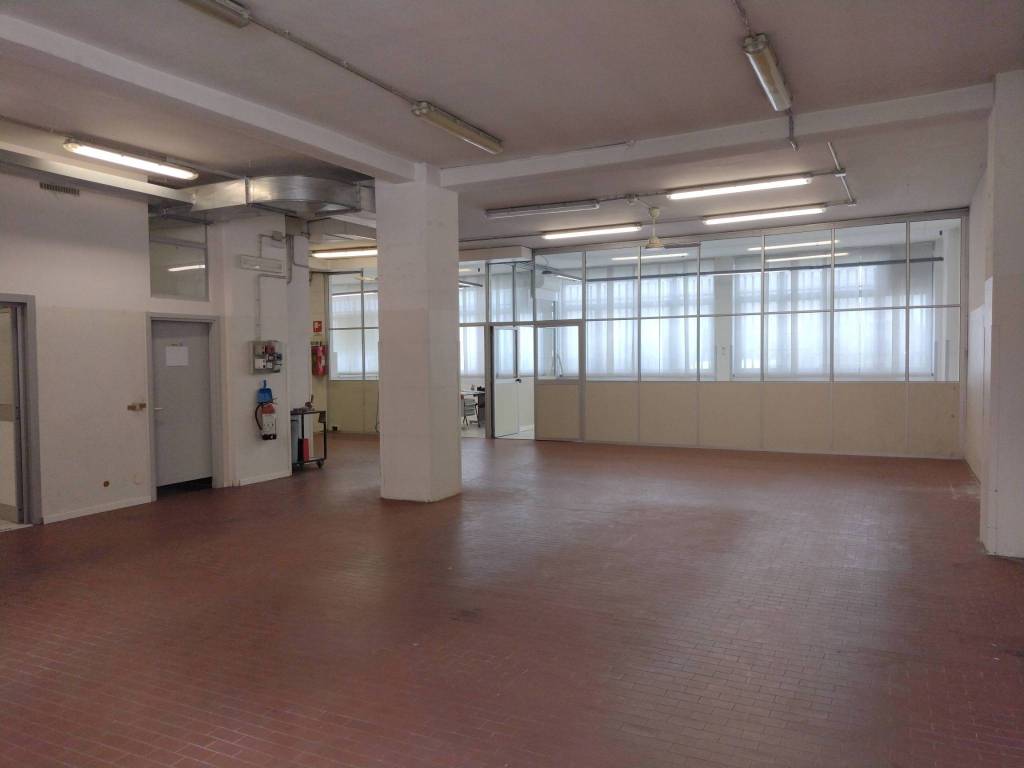 appartamento in vendita a Milano in zona Crescenzago