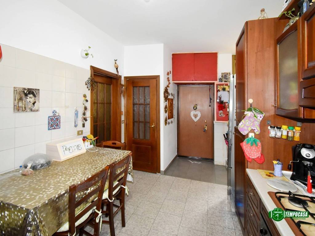 appartamento in vendita a Milano in zona Chiesa Rossa