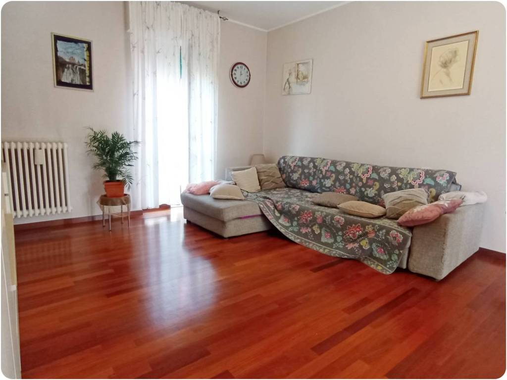 casa indipendente in vendita a Milano in zona Affori