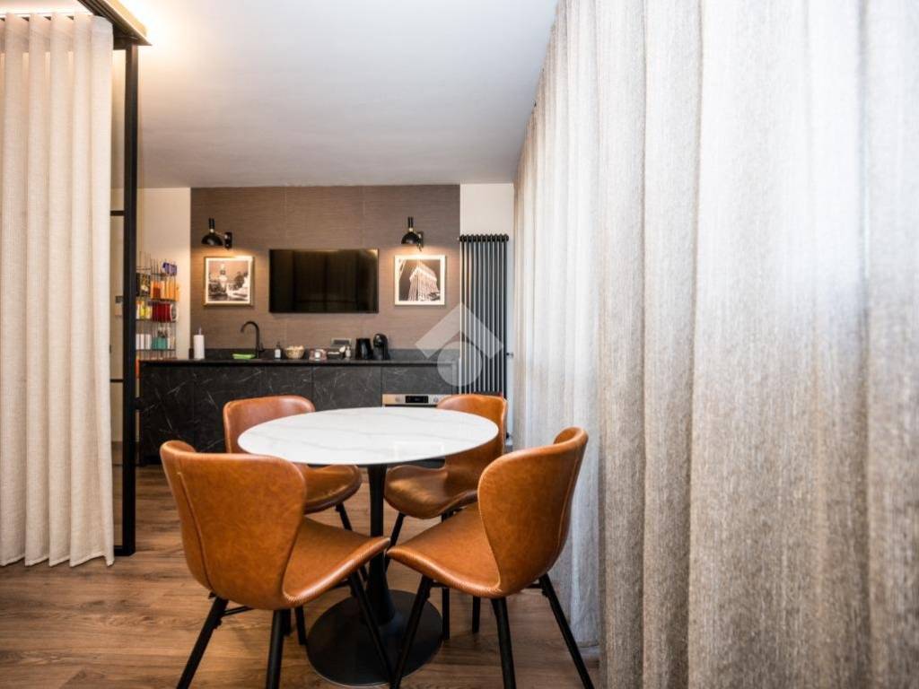 appartamento in vendita a Milano in zona Piazzale Lodi