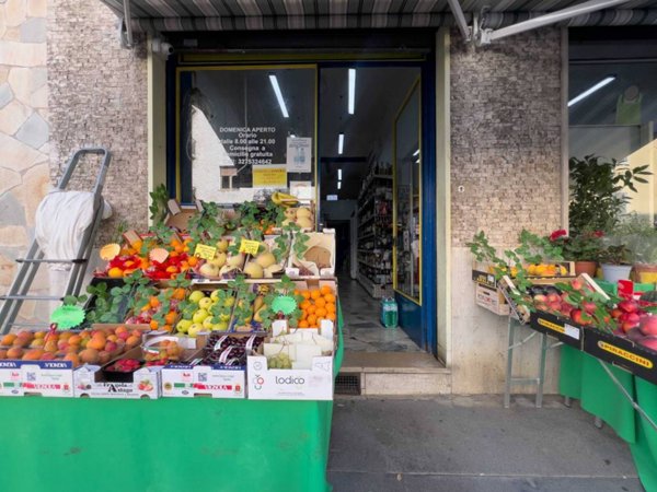 negozio in vendita a Milano