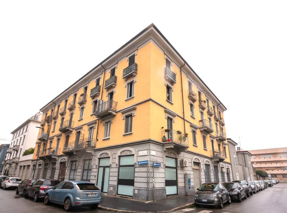 appartamento in vendita a Milano in zona Vigentino