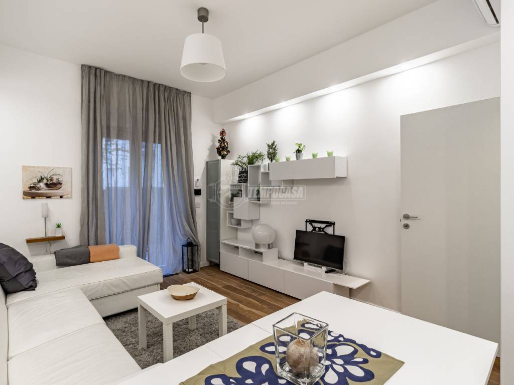 appartamento in vendita a Milano in zona Città Studi