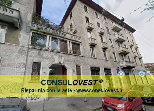 appartamento in vendita a Milano in zona Villapizzone
