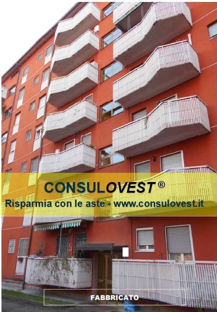 appartamento in vendita a Milano in zona Rogoredo