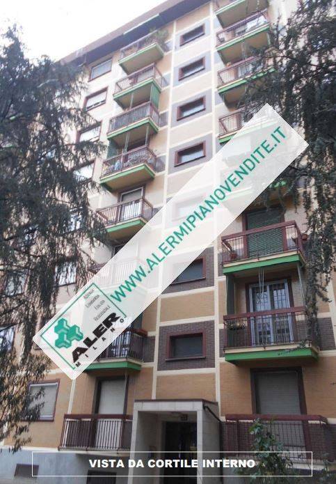 appartamento in vendita a Milano in zona Gallaratese