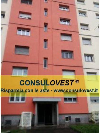 appartamento in vendita a Milano in zona Gallaratese